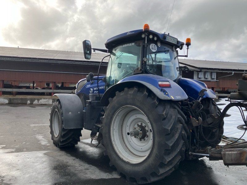 New Holland T7.270 BluePower