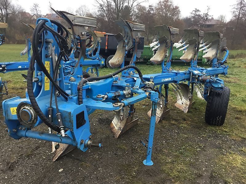Lemken Varial 8