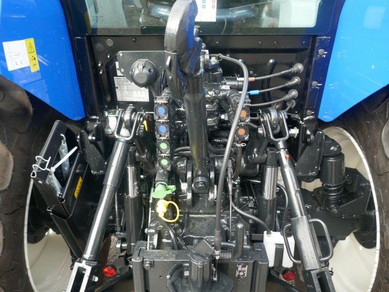 New Holland T5.90 Dual Command