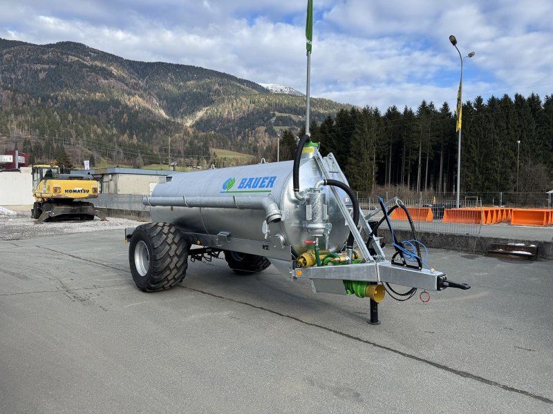 Bauer V63 Vakuumfass mit 6250 Liter Inhalt