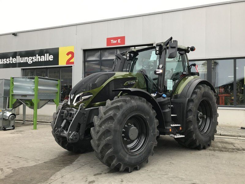 Valtra Q305