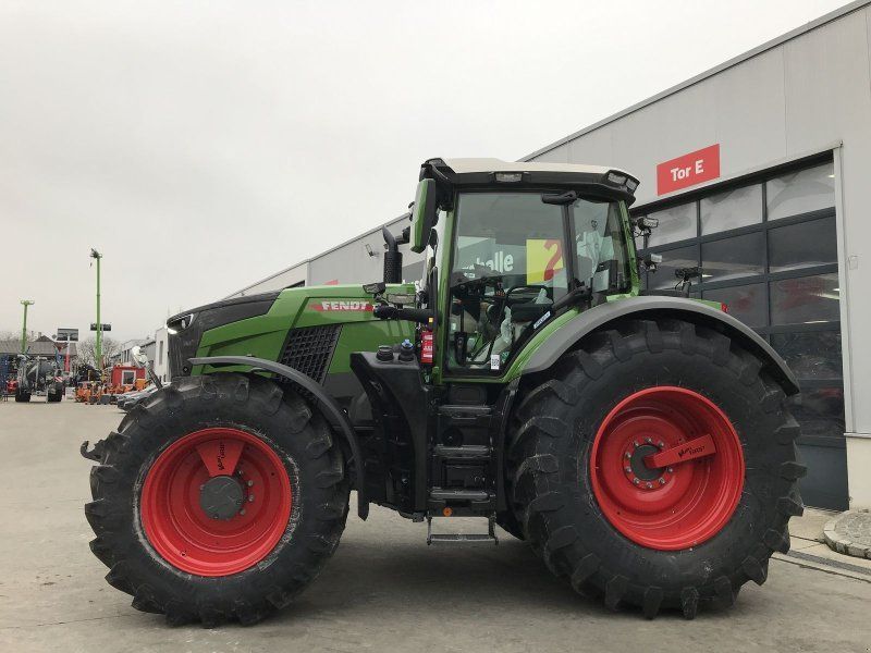 Fendt 832 Vario Gen5