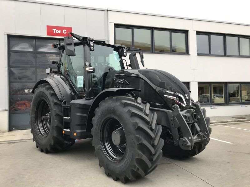 Valtra Q305