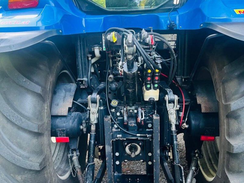 New Holland TS110A