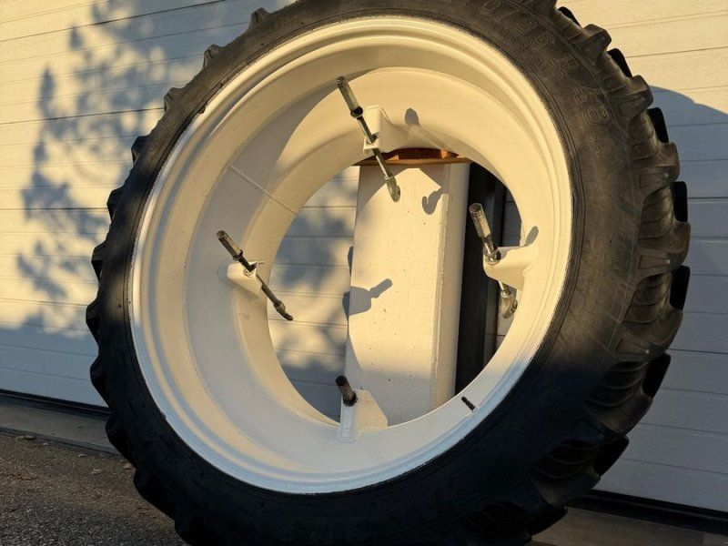 Zwillingsr. 270/95R48