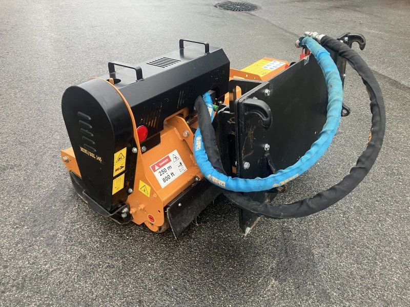 Berti Triatrice MINI/ SSL 145