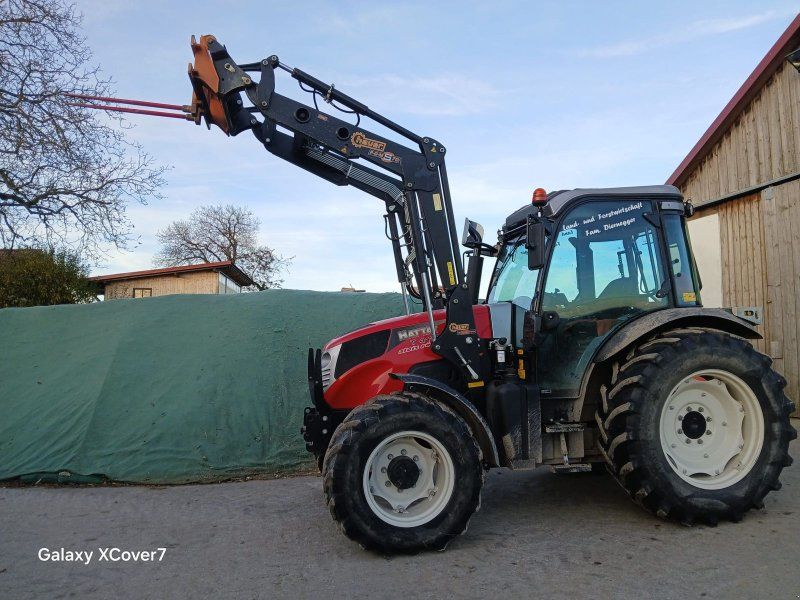 T4110 mit Frontlader