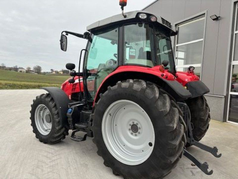 Massey Ferguson 5711 SL Dyna-4 Essential