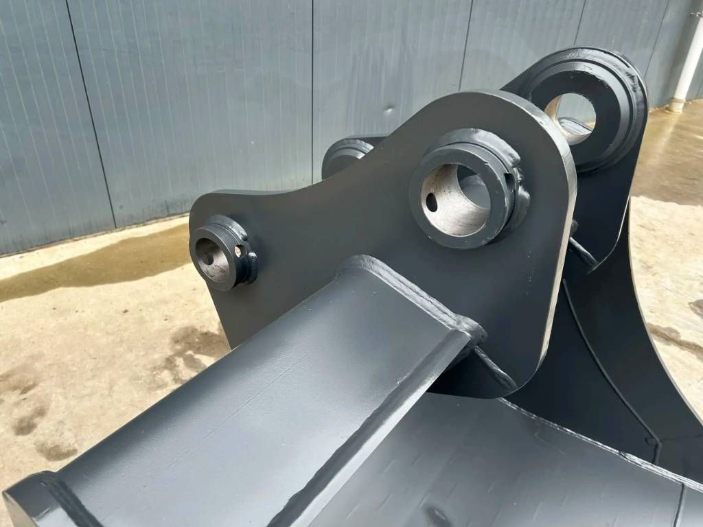 Hitachi ZX210 - 1.40m