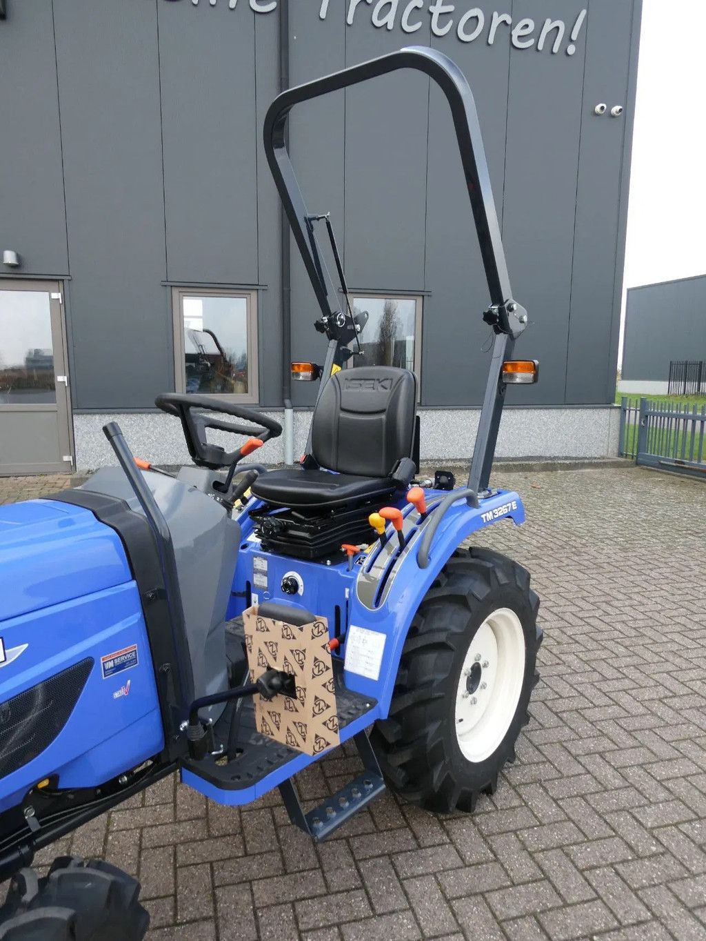Iseki TM3267E 4wd / 0024 Draaiuren / Actieprijs
