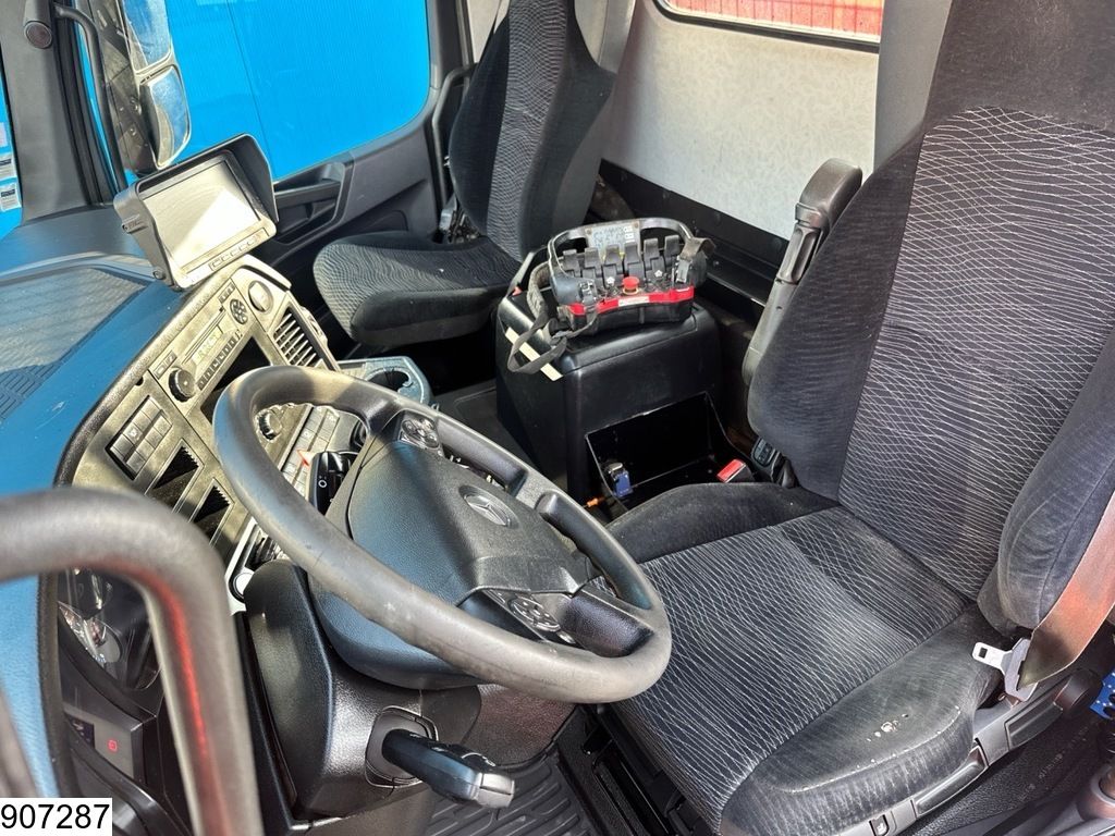 Mercedes Arocs 3240 8X4, EURO 6, Steel suspension, Palfinger