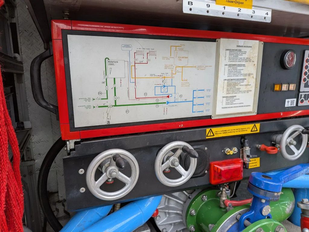 Mercedes-Benz NG 1626 V8