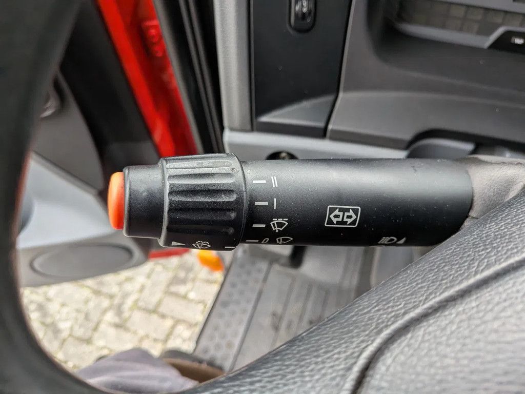 Mercedes-Benz NG 1626 V8