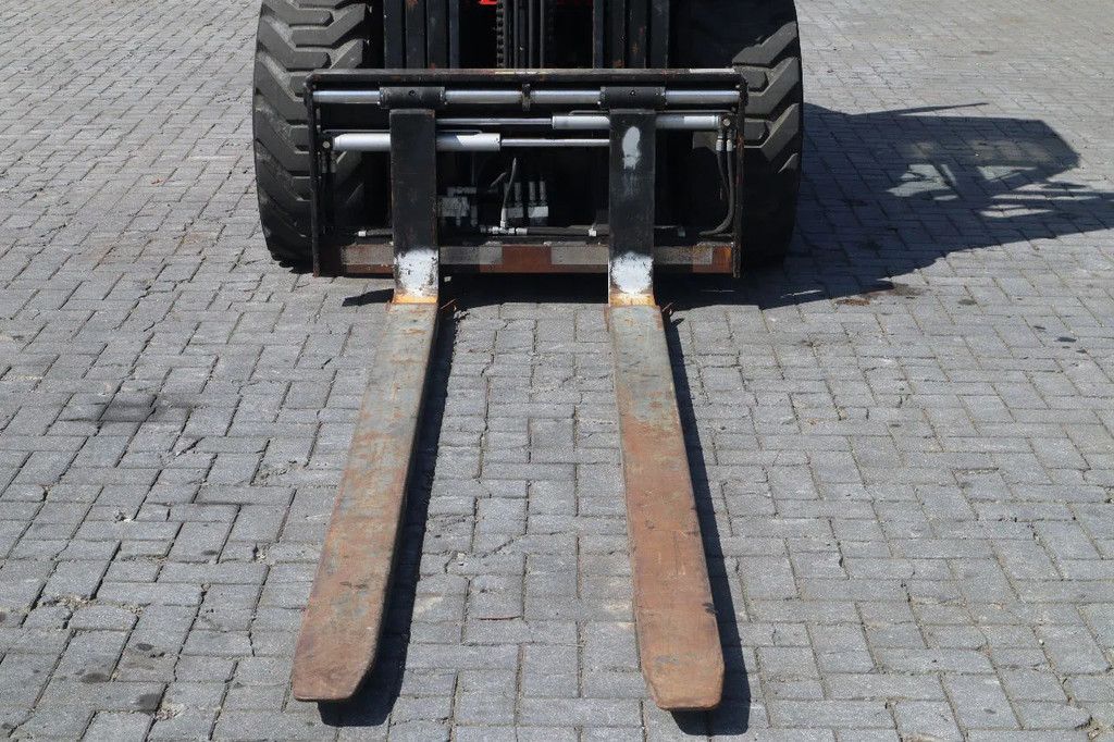 Hangcha CPCD30 - XW43C-RT4 | 4X4 | TRIPLEX | SIDESHIFT | SPREADERS