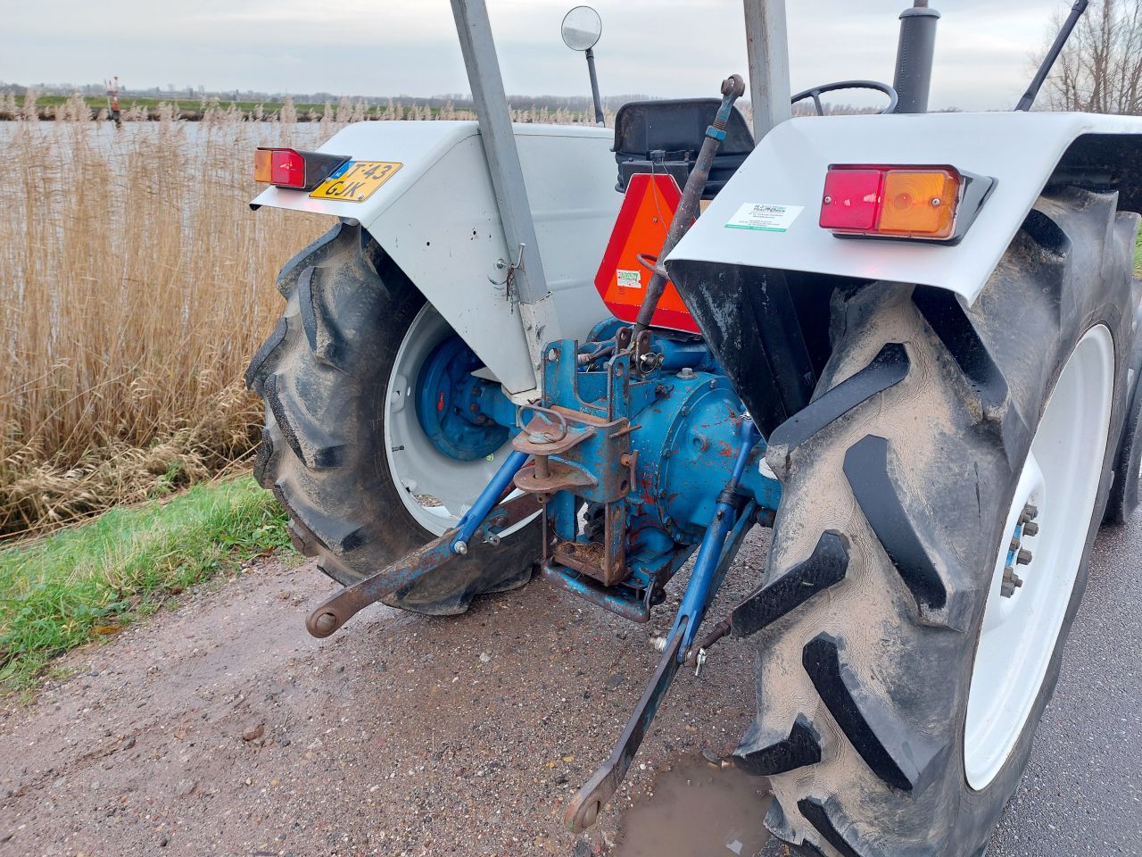 Ford 3600 met STUURBEKRACHTIGING