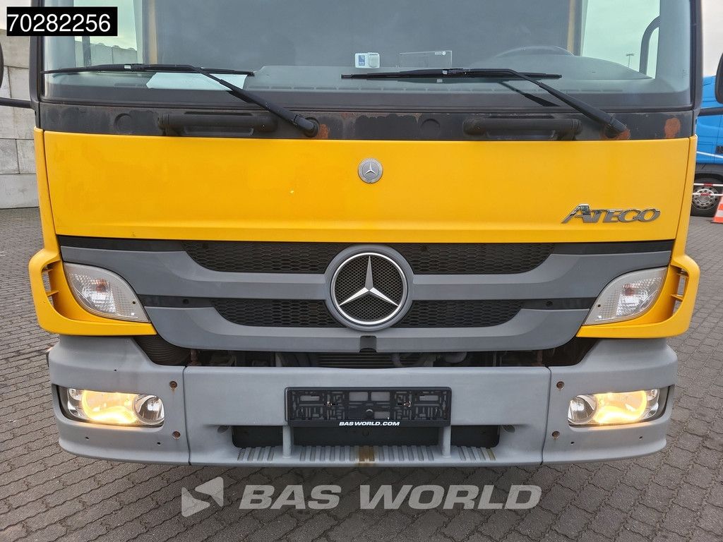 Mercedes Atego 1324 4X2 13tonner Thermo-King T-1200R Manual 1500kg Tailgate Euro 5