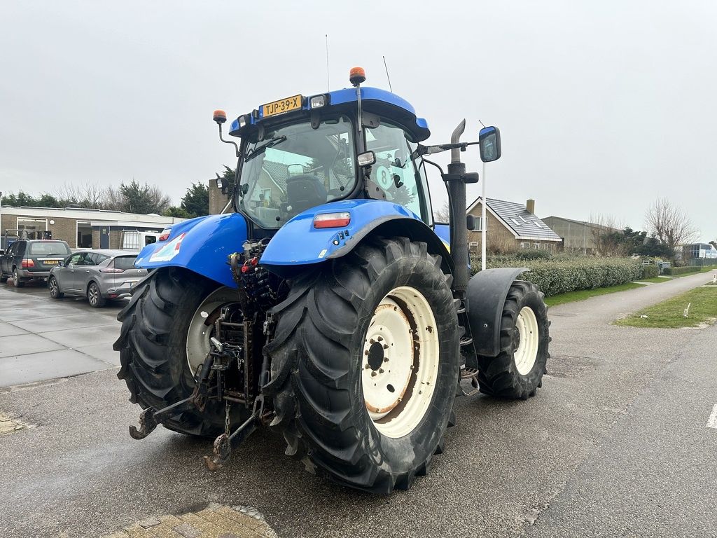 New Holland T6080