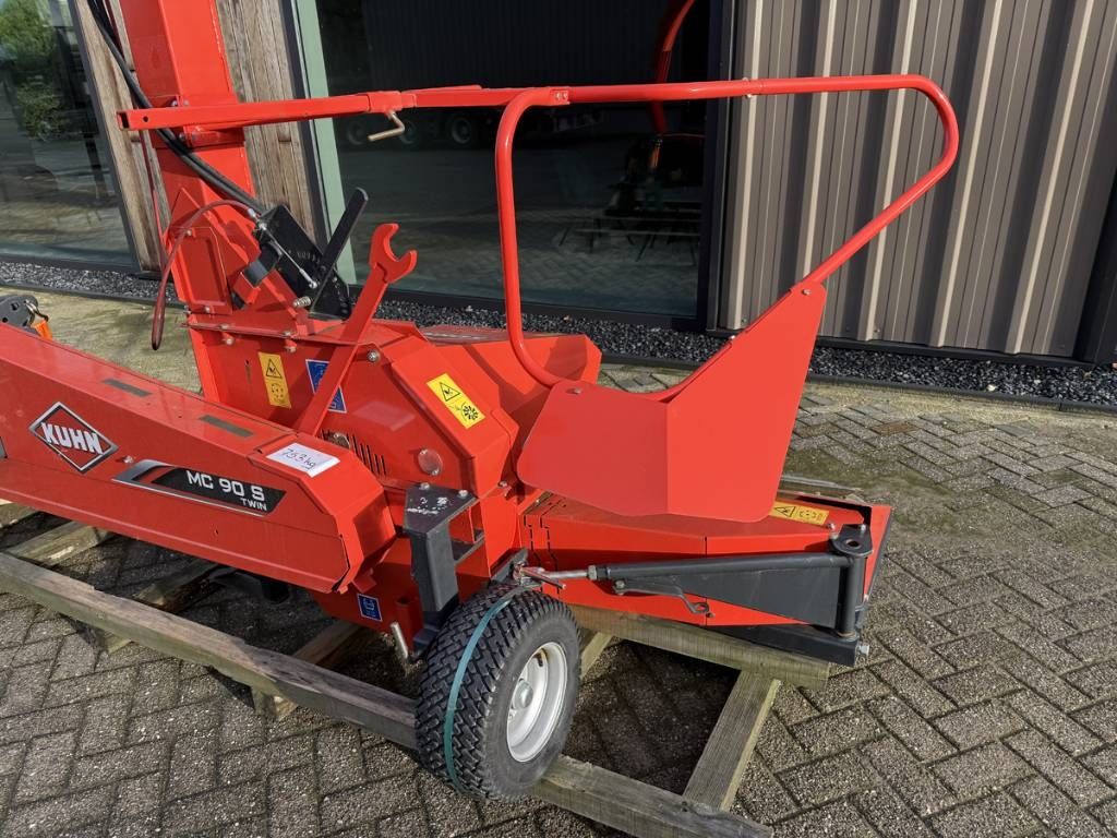 Kuhn MC 90S