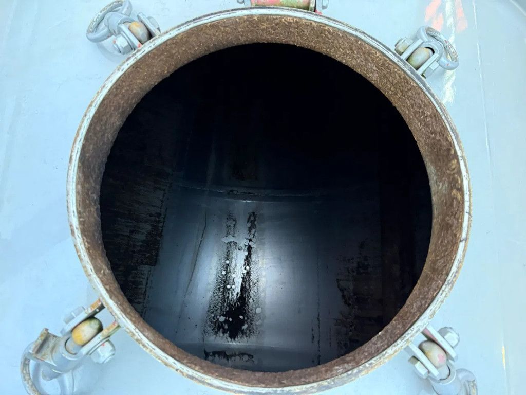 Vogelzang 36.5m3 RVS Mestoplegger Geijkte weging Bemonstering 2x Stuuras