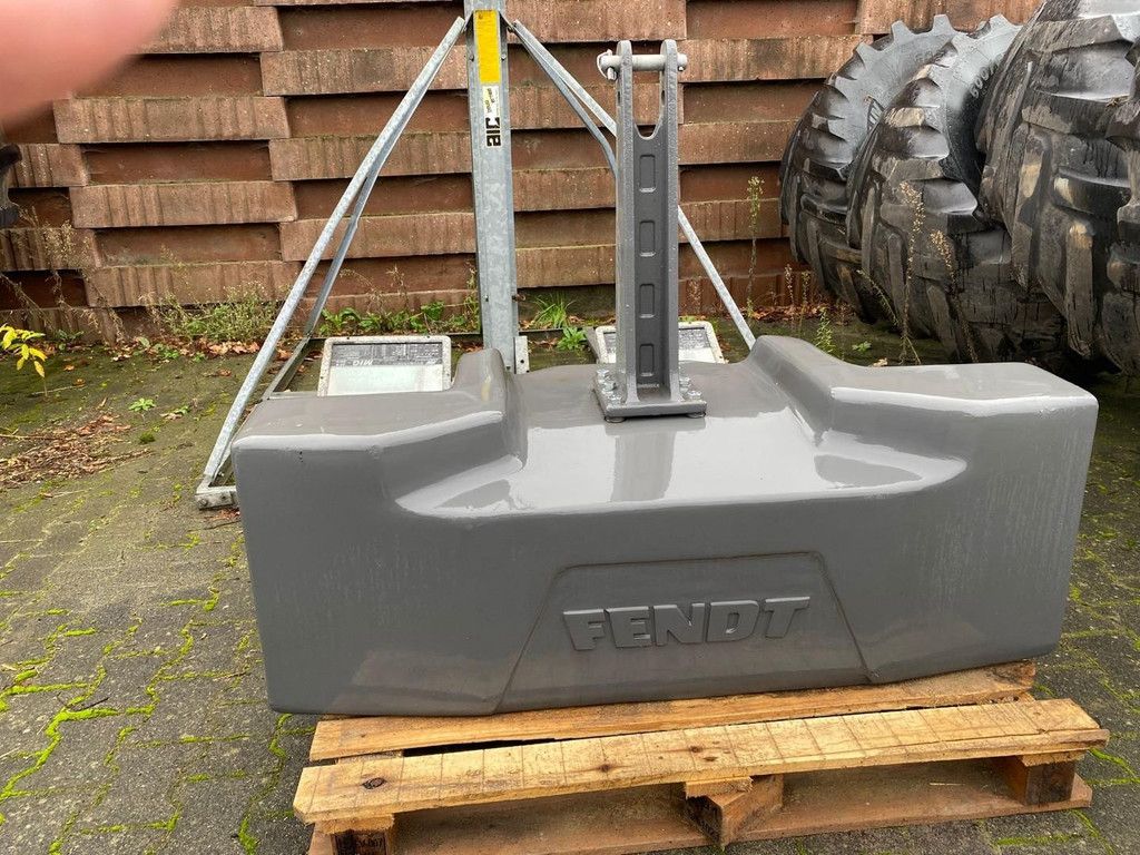 FENDT Frontgewicht 1800kg WG4273