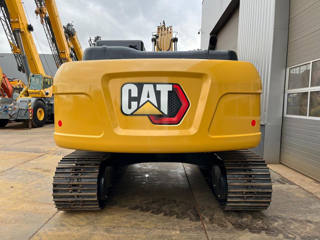 Caterpillar 323D3