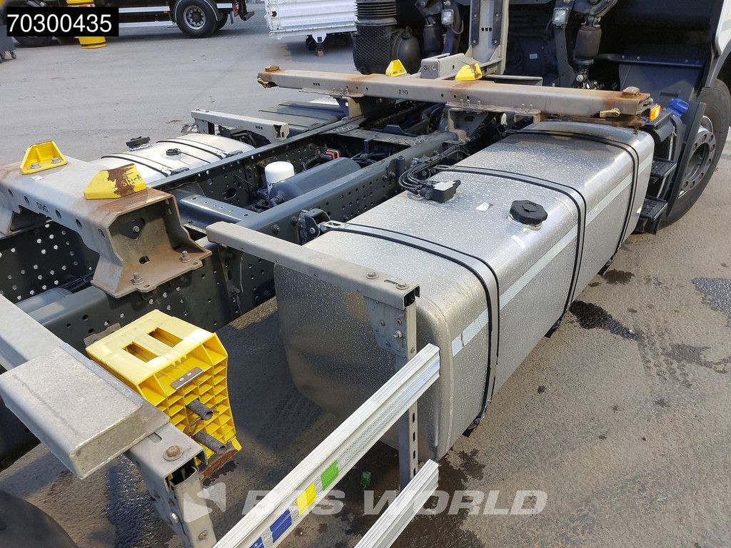 Iveco S-Way 510 6X2 BDF Retarder Air suspension Lift-Axle Automatic Euro 6