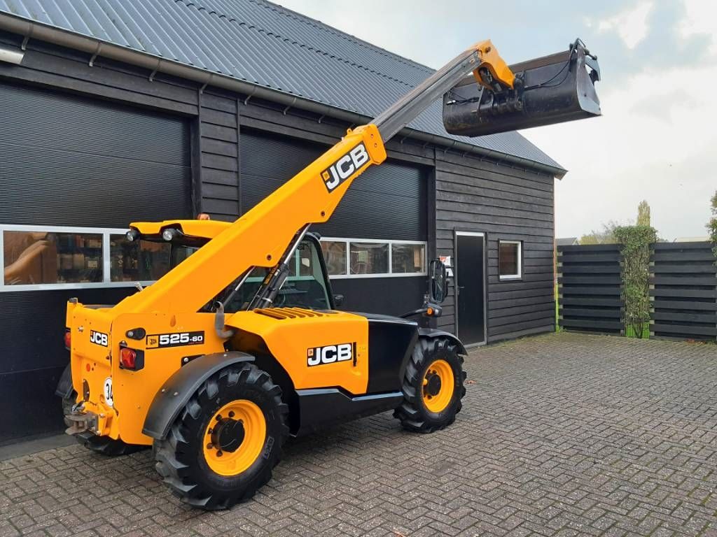 JCB 525-60 AGRI PLUS - Airco- Pelikaanbak