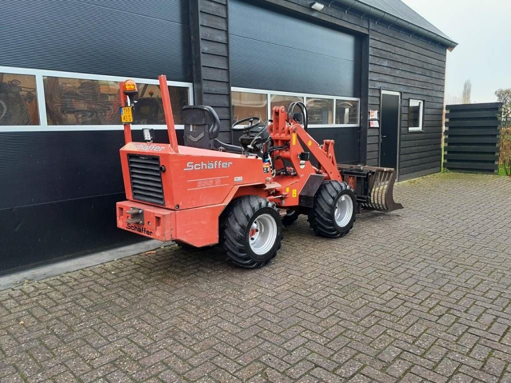 Schäffer 336 S minishovel 4cil Turbo UNIEK