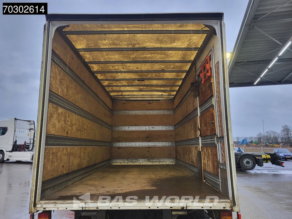 Mercedes Atego Atego 818 4X2 8tonner Automatic 1500kg Ladebordwand Euro 4