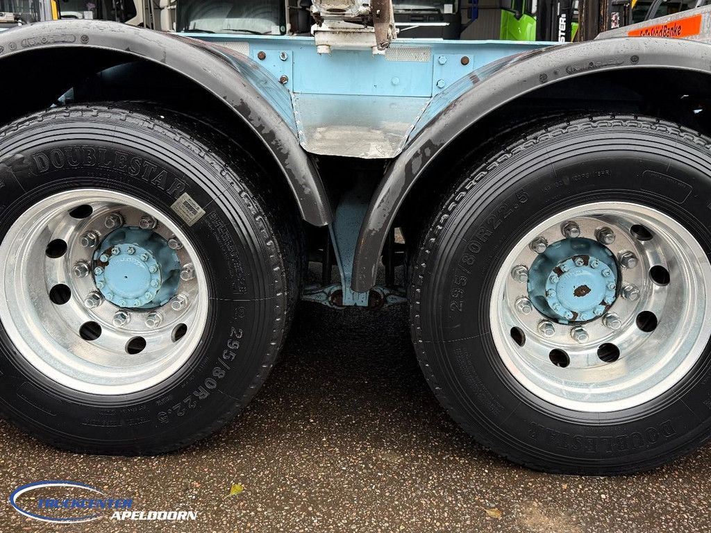 Volvo FH 750 Loglift, 6x4, Dynamic steering, Special painting TC11072