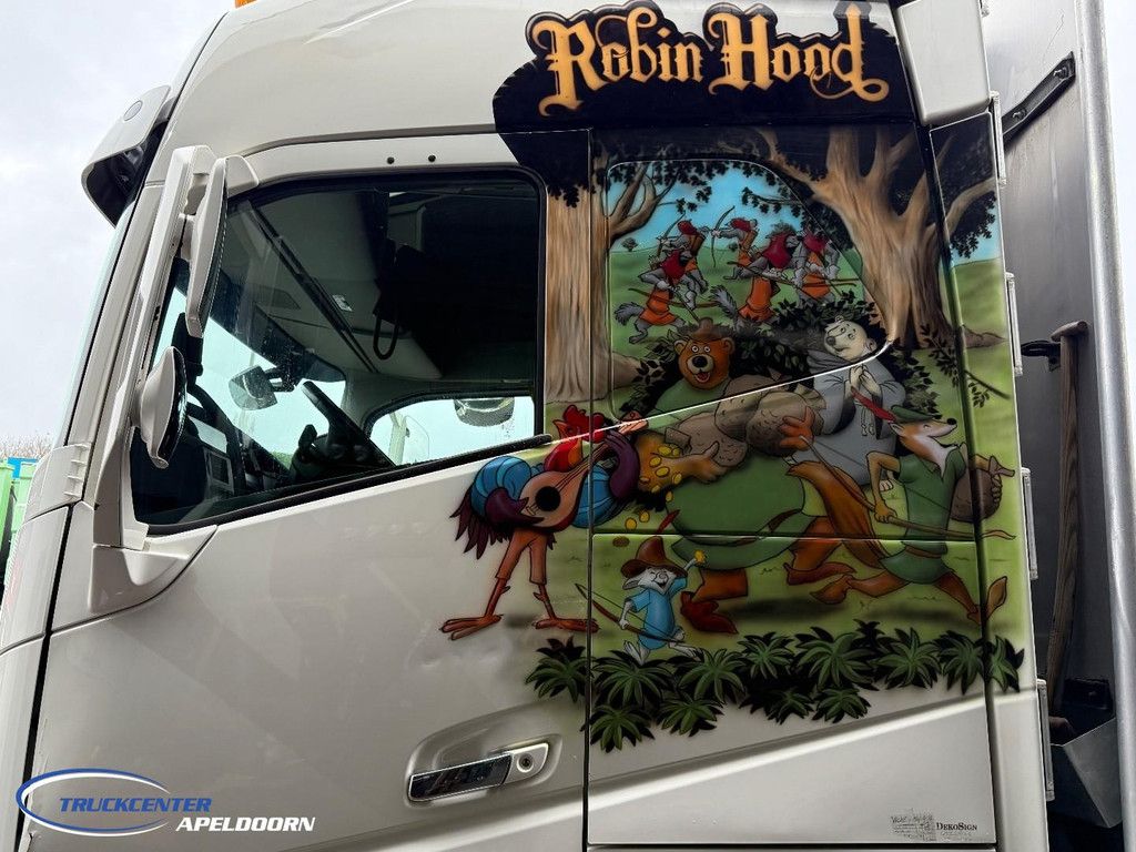 Volvo FH 750 Loglift, 6x4, Dynamic steering, Special painting TC11072