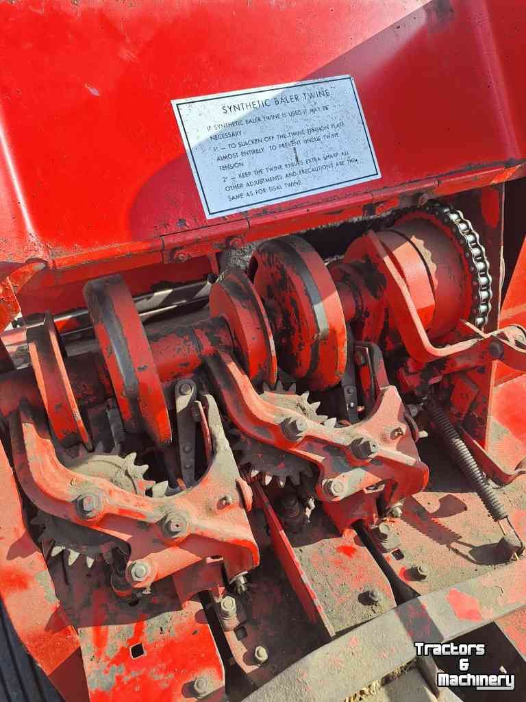Massey Ferguson Type 20 balenpers hooipers welger