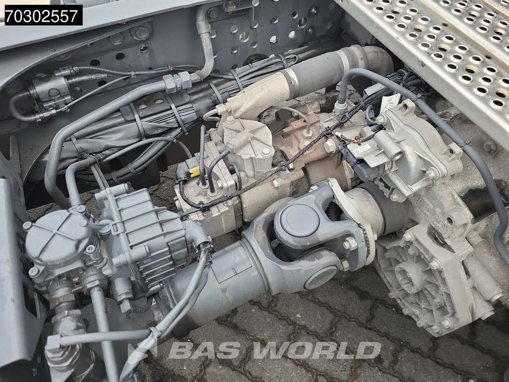 Mercedes Actros 1845 4X2 GigaSpace Retarder MirrorCam Navi Euro 6