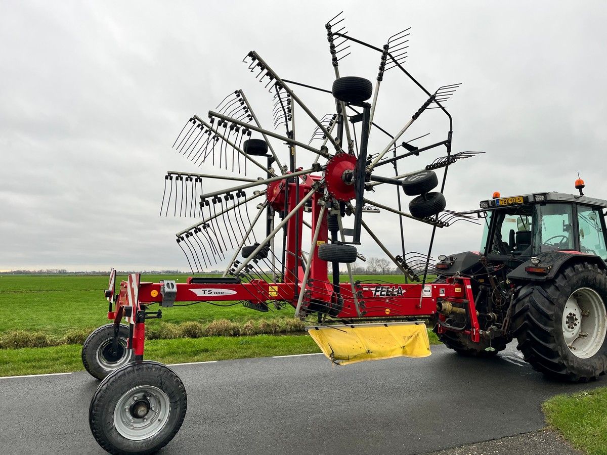 Fella TS 880, dubbele hark