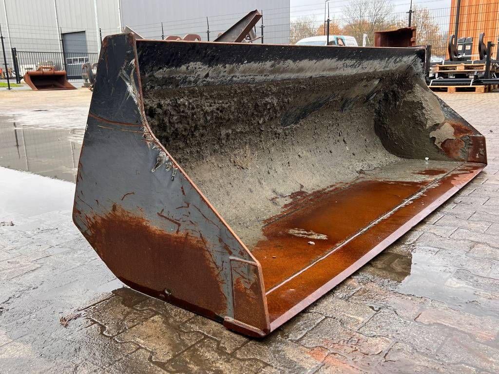 Manitou Laadbak - Bucket - Ladeschaufel