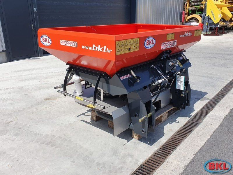 Gaspardo ZENO 18 Mineraldüngerstreuer