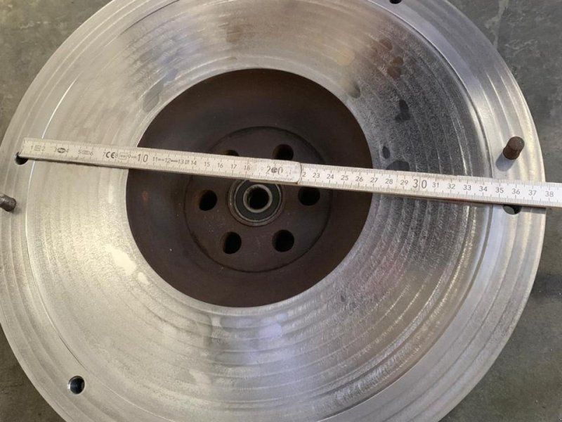 Renault Schwungrad MWM D226.2..