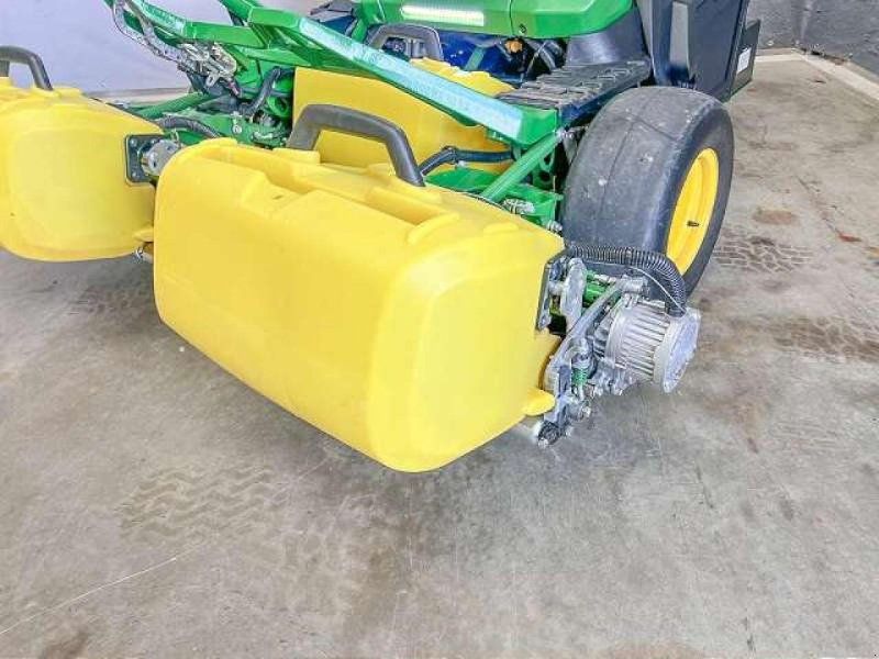 John Deere HYBRID-TRIPLEXMÄHER
