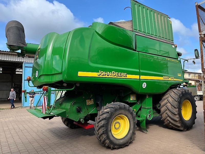 John Deere 9880i STS
