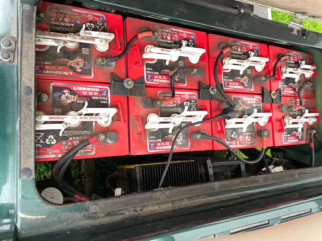 Divaco Golfkar met verlichting met nieuwe laadbak