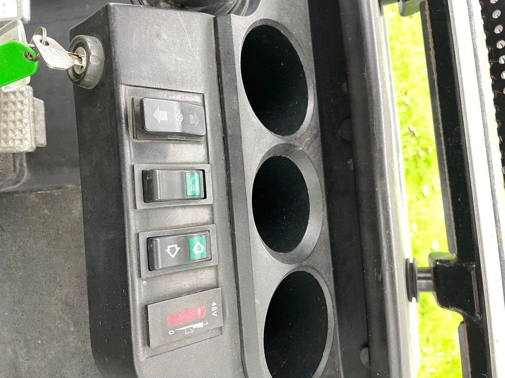 Divaco Golfkar met verlichting met nieuwe laadbak