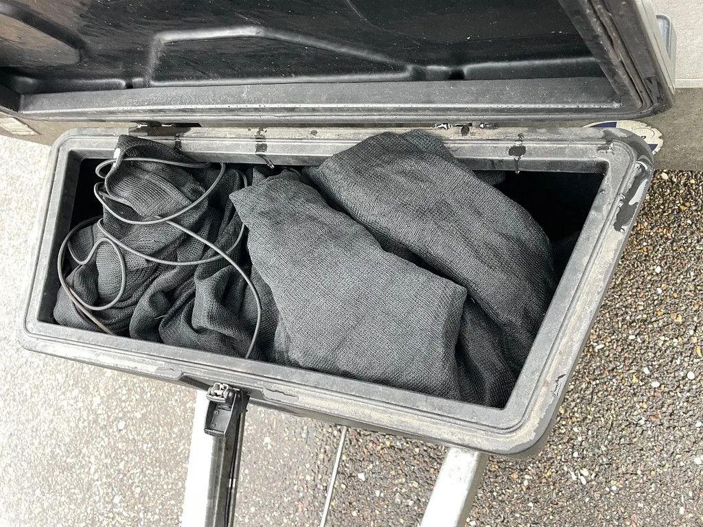 Hapert Aanhangwagen 4m x 2m met zeischotten topstaat!