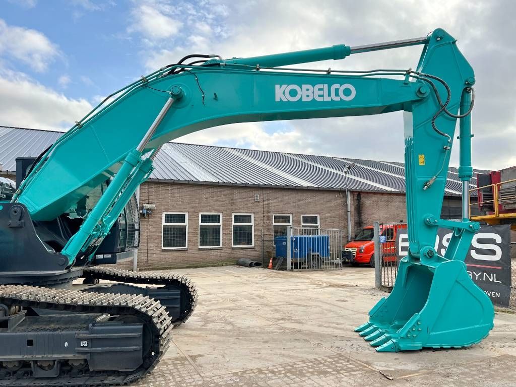 Kobelco SK380XDLC-10 - New / Unused / Hammer Lines