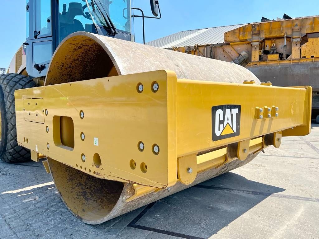 CAT CS66B - Excellent Condition / Low Hours / CE