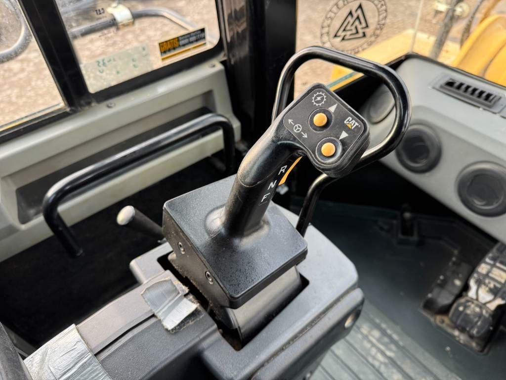 CAT 988K - German Machine / Quick Coupler