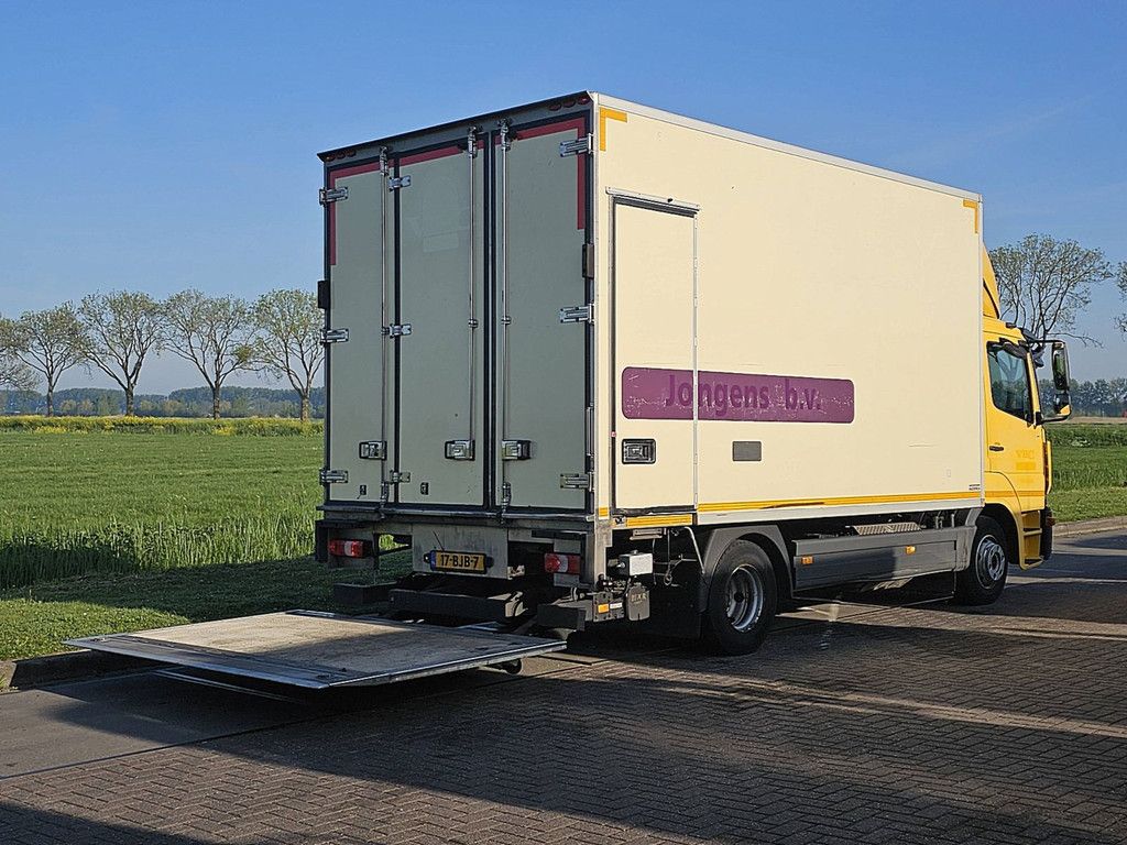 MERCEDES-BENZ ATEGO 824 carrier airco lift