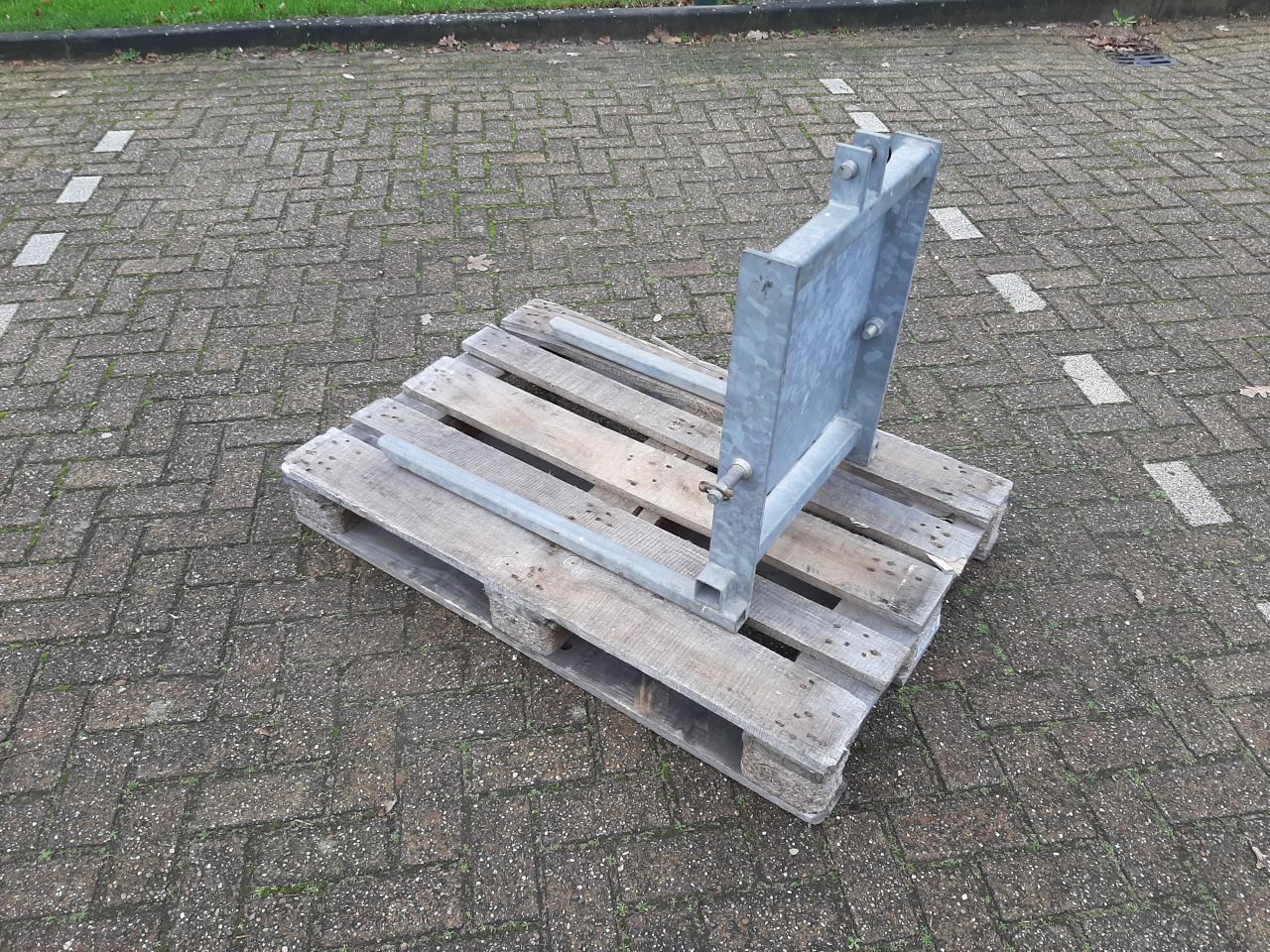 Palletdrager 500 kg voor achter mini trekker