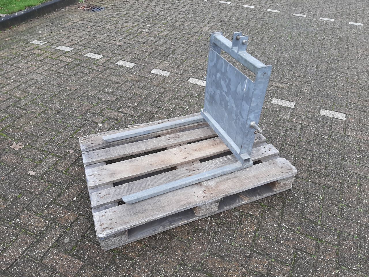 Palletdrager 500 kg voor achter mini trekker