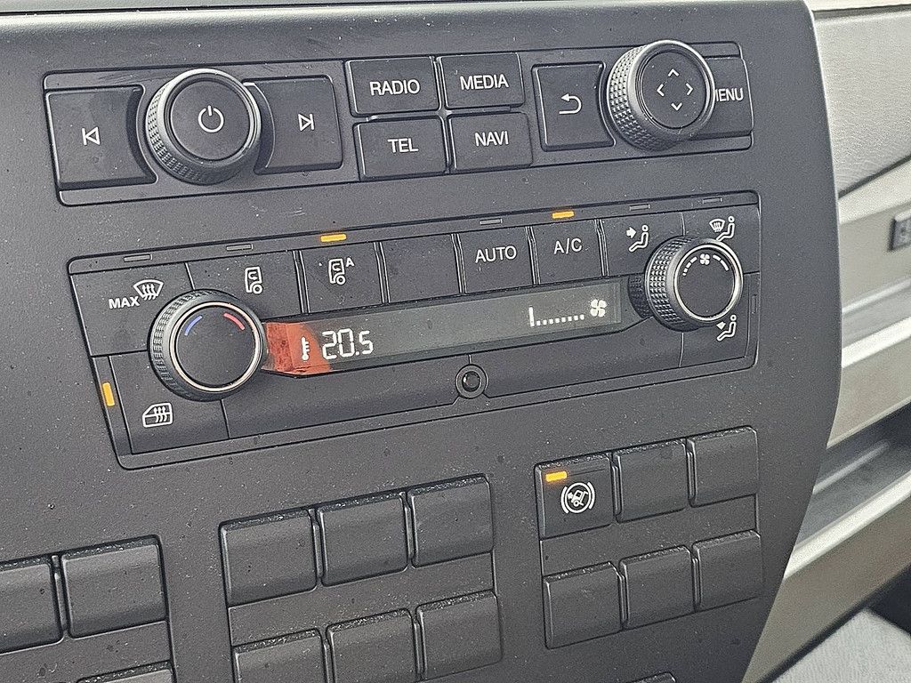 M.A.N. 12.220 TGL tk bitemp lift 14tkm