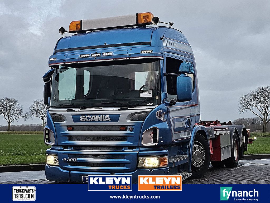 SCANIA P320 low entry 6x2*4 hiab